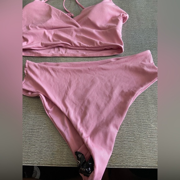 Zaful 2 piece pink bikini swim suit - Picture 6 of 9